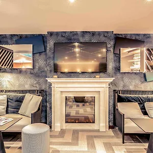 Отель Mercure Arc De Triomphe Etoile
