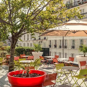 Mercure Montmartre Sacre Coeur **** Paříž